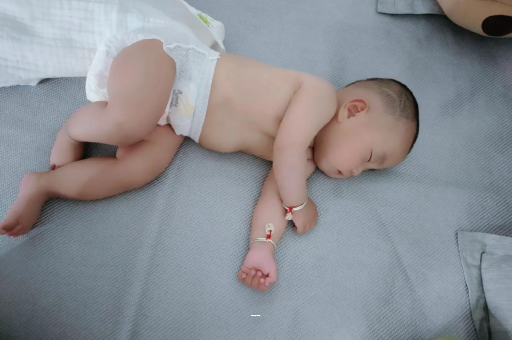 海西宝宝咳嗽发烧拉肚子